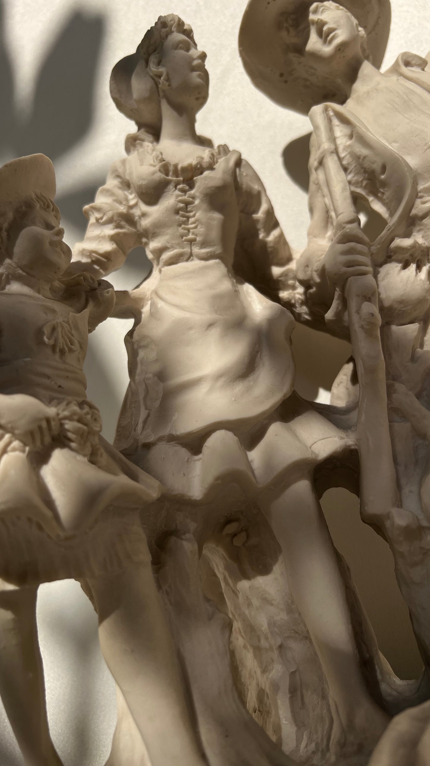 Ancient European statue | פסל אירופאי עתיק