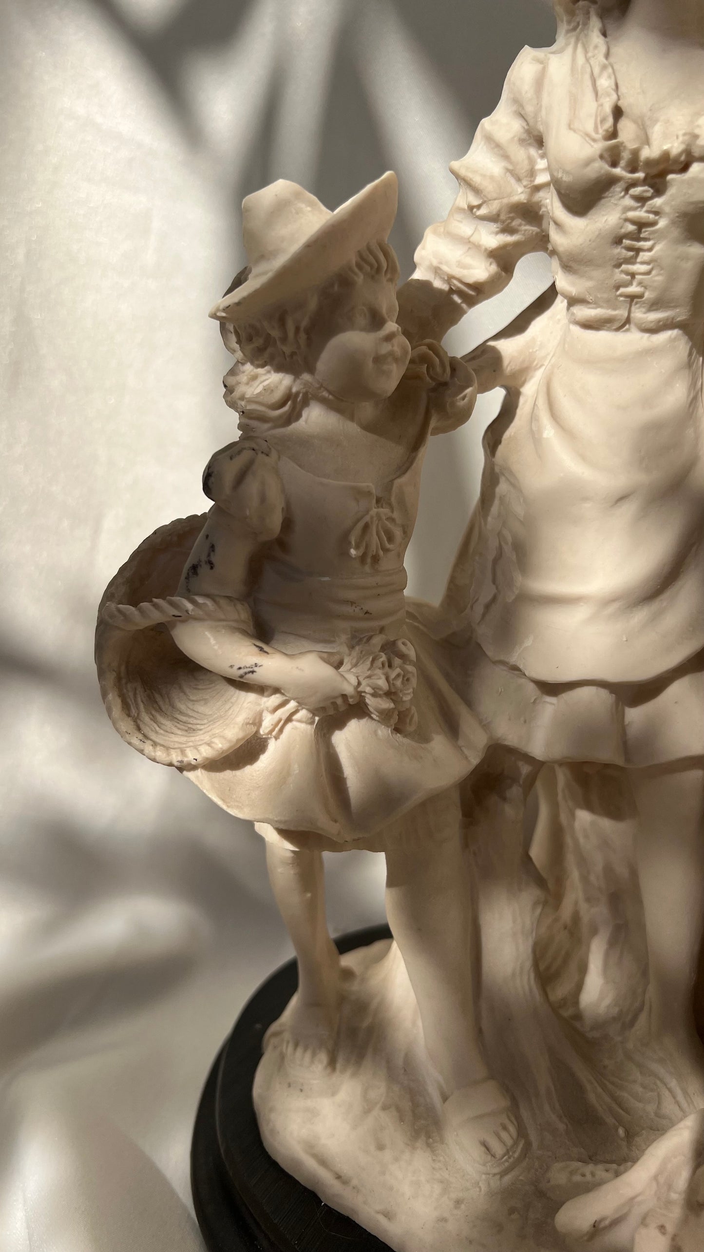 Ancient European statue | פסל אירופאי עתיק