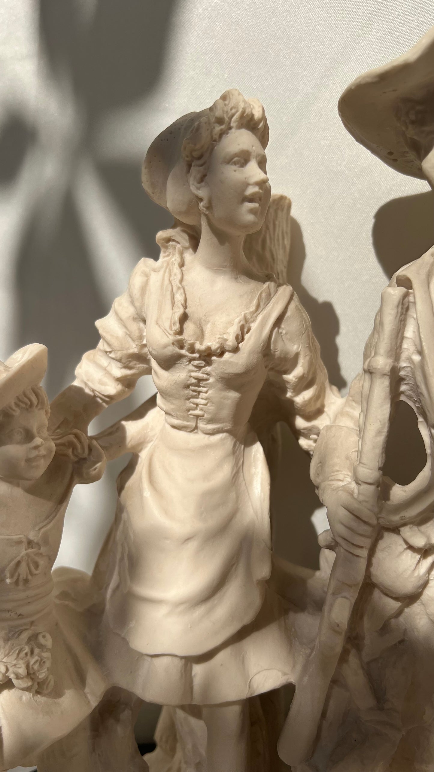 Ancient European statue | פסל אירופאי עתיק