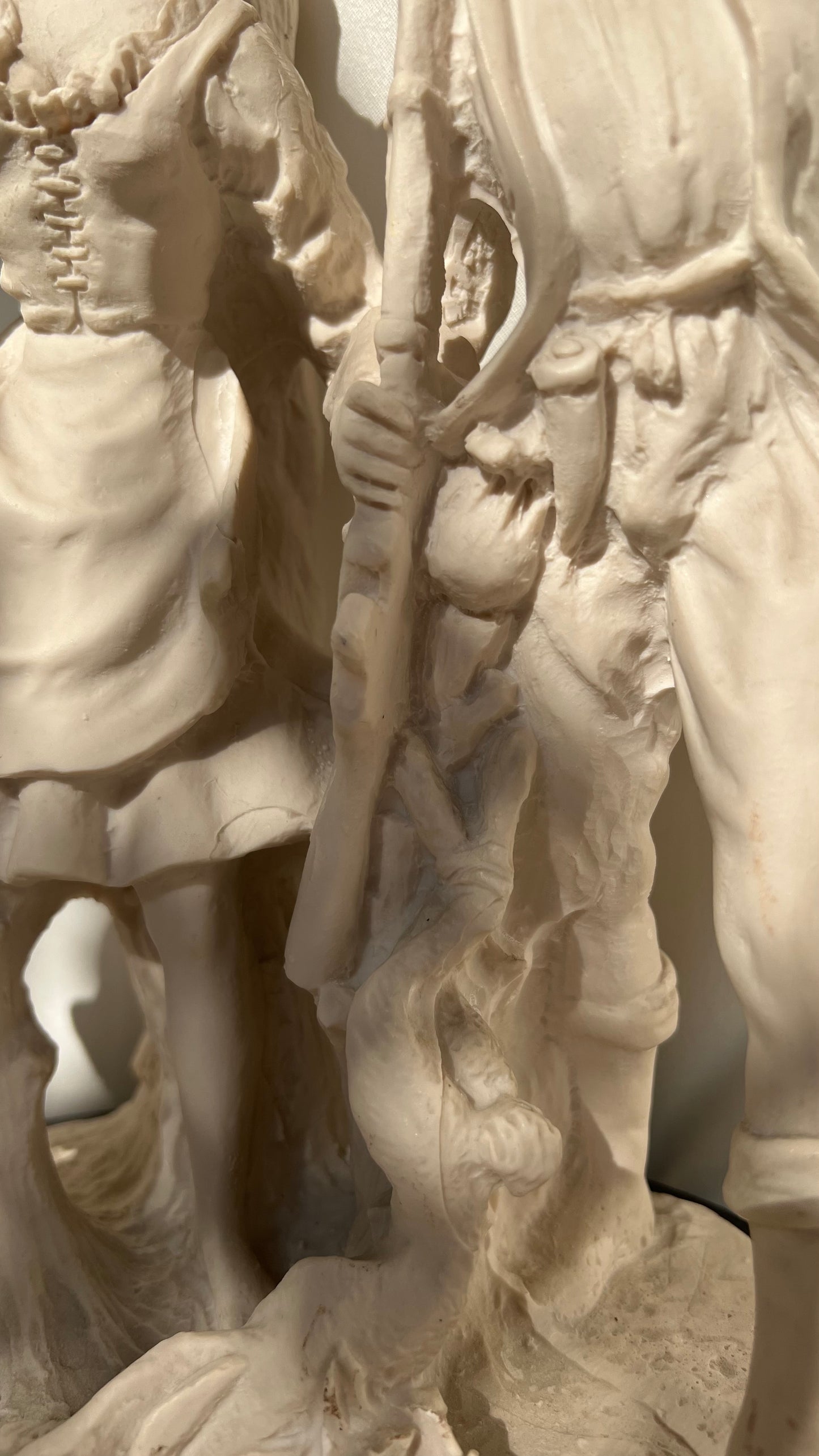 Ancient European statue | פסל אירופאי עתיק