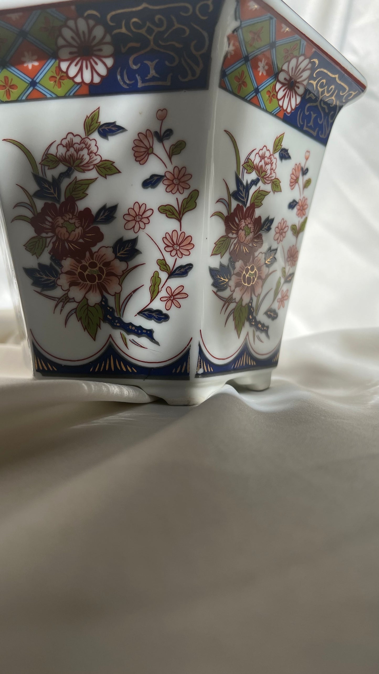 flower box | אדנית פרחים