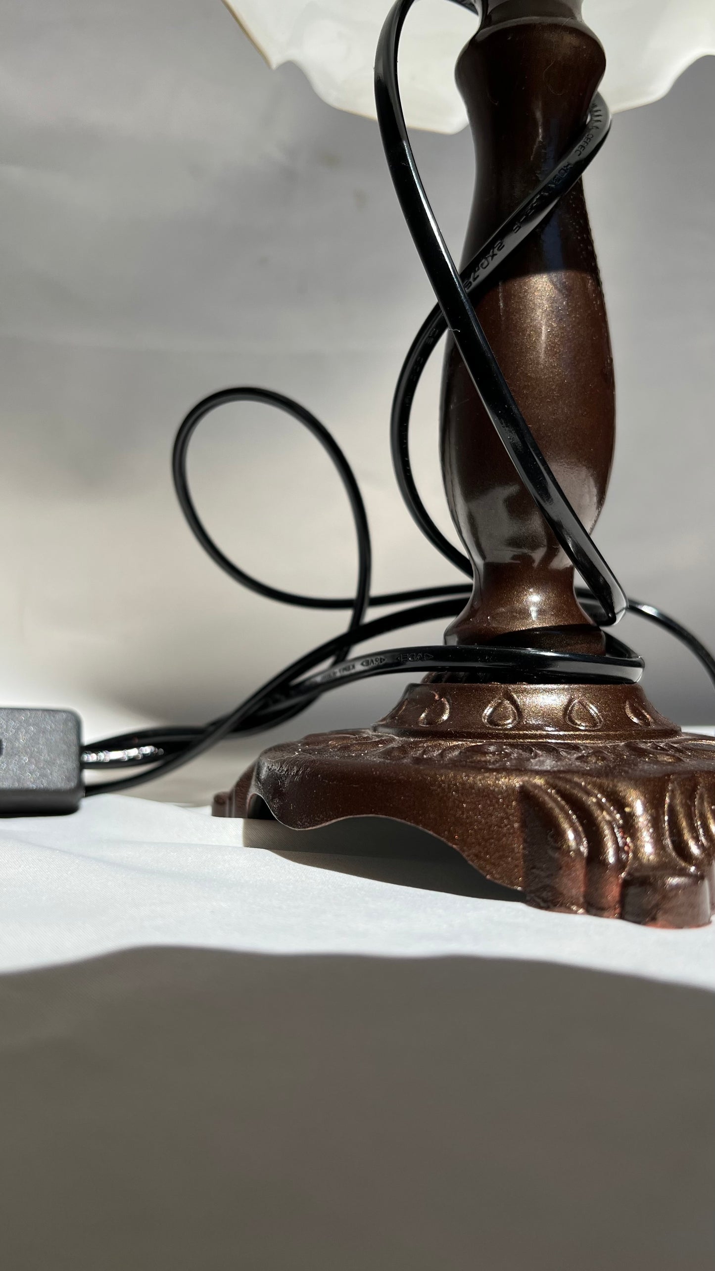 Bell lamp | מנורה פעמונית