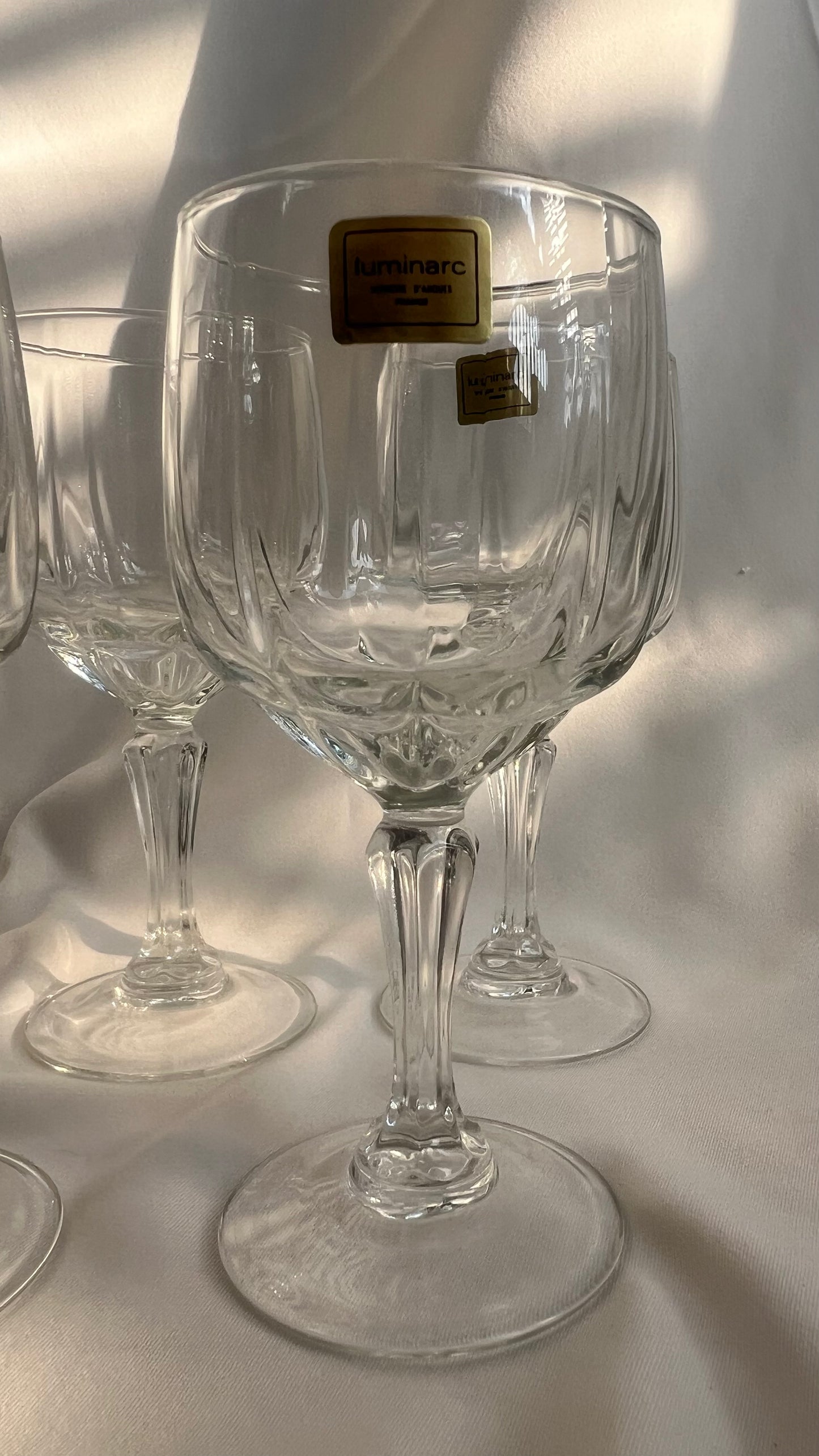 Luminarc wine glasses | כוסות יין לומינאר
