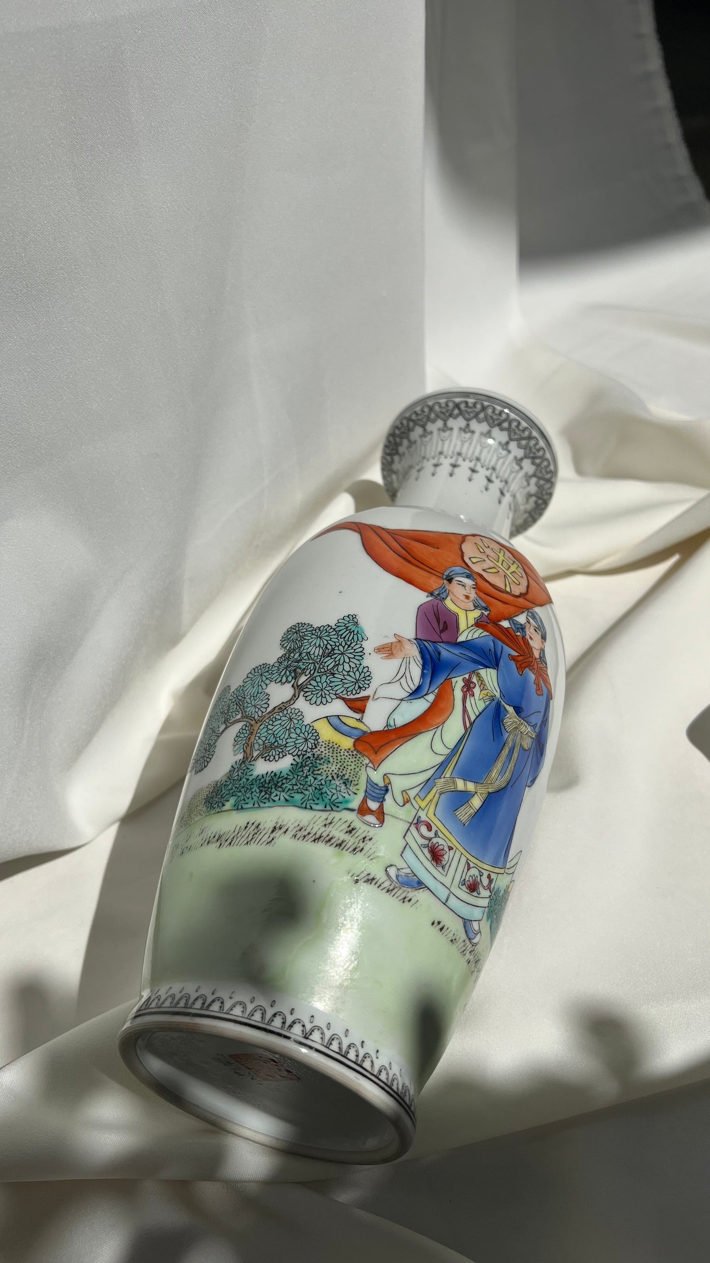 Chinese vase | אגרטל סיני