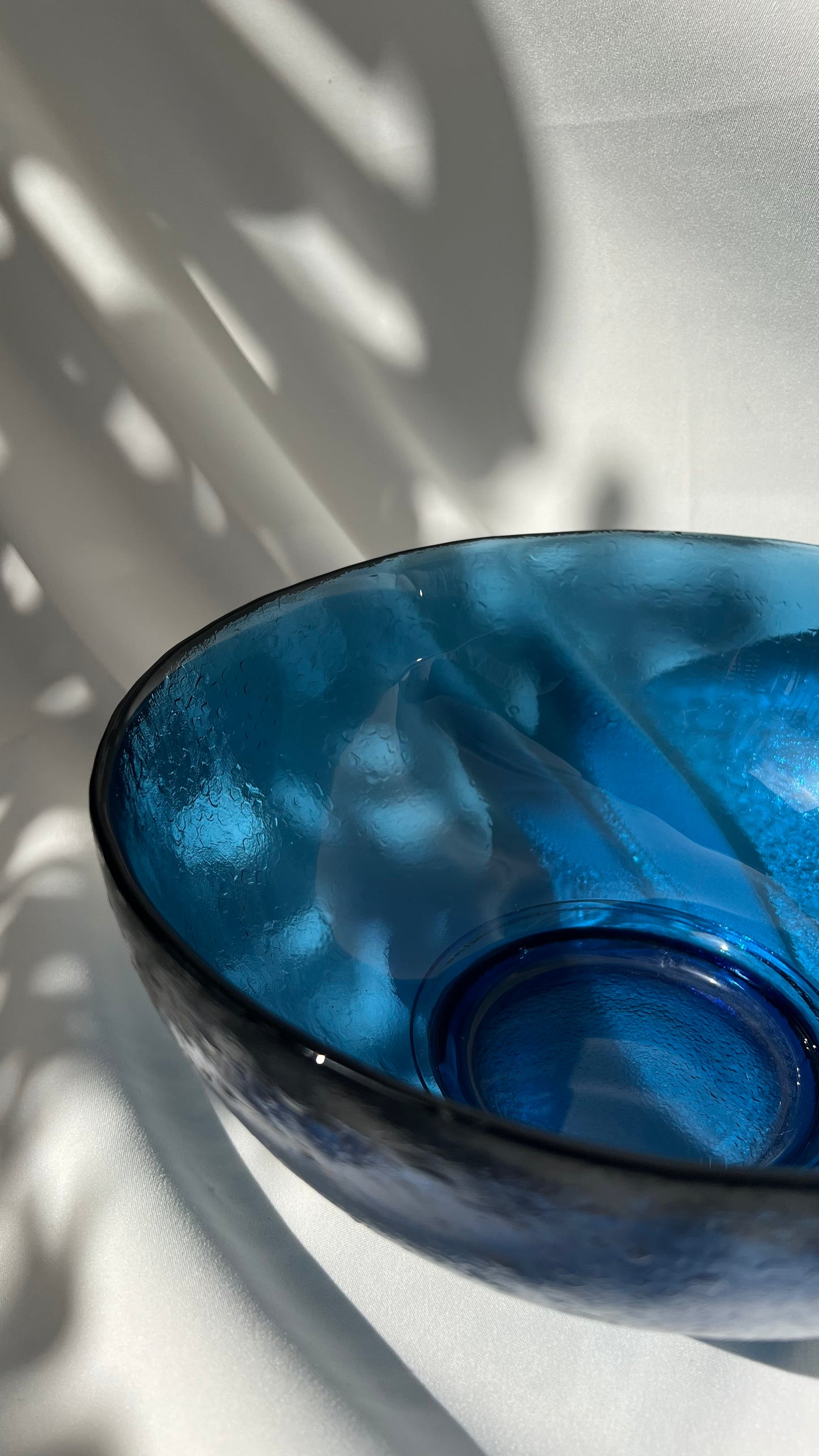 blue bowl | קערה כחולה
