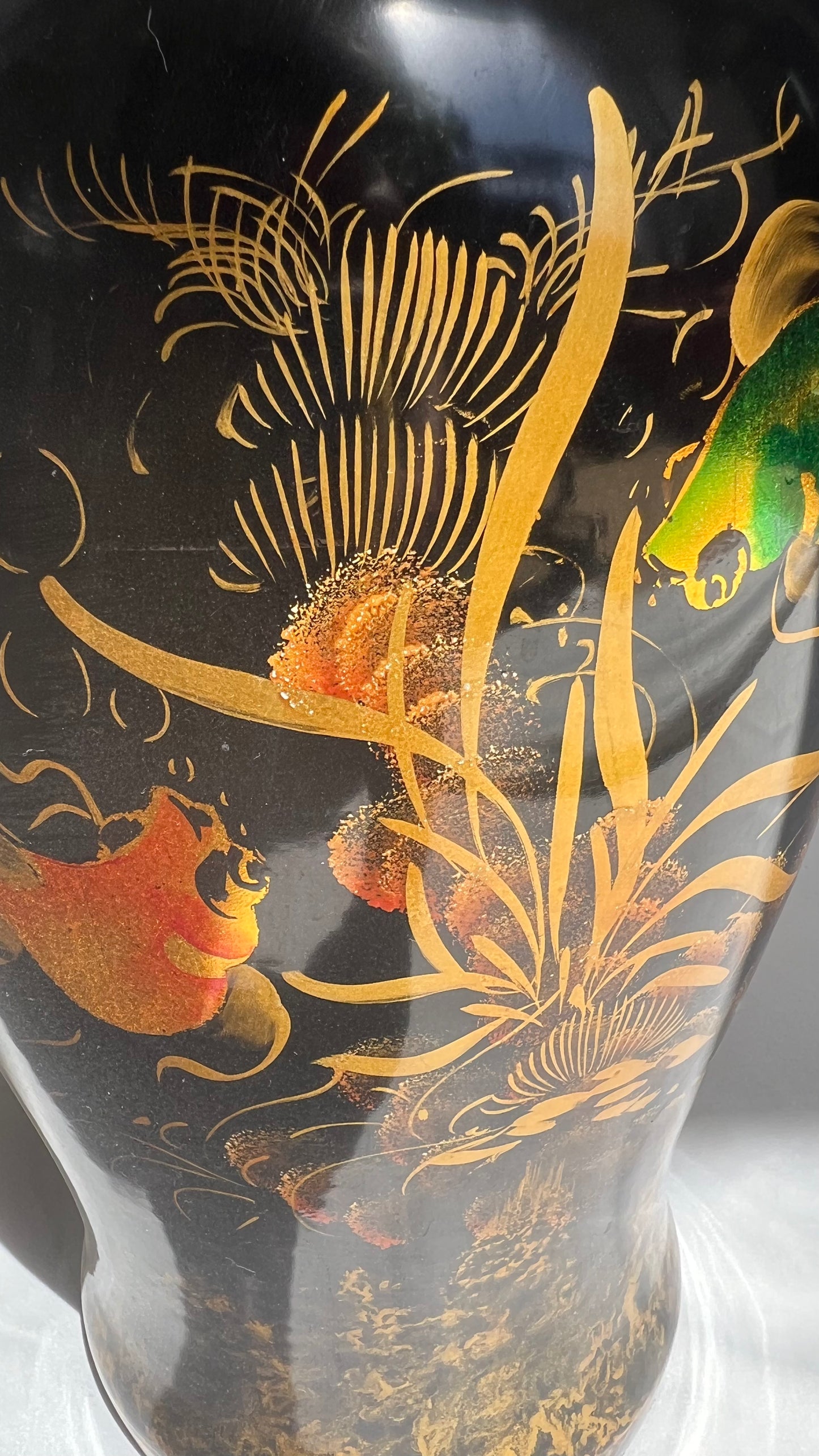 Vietnamese vase | אגרטל וייטנאמי