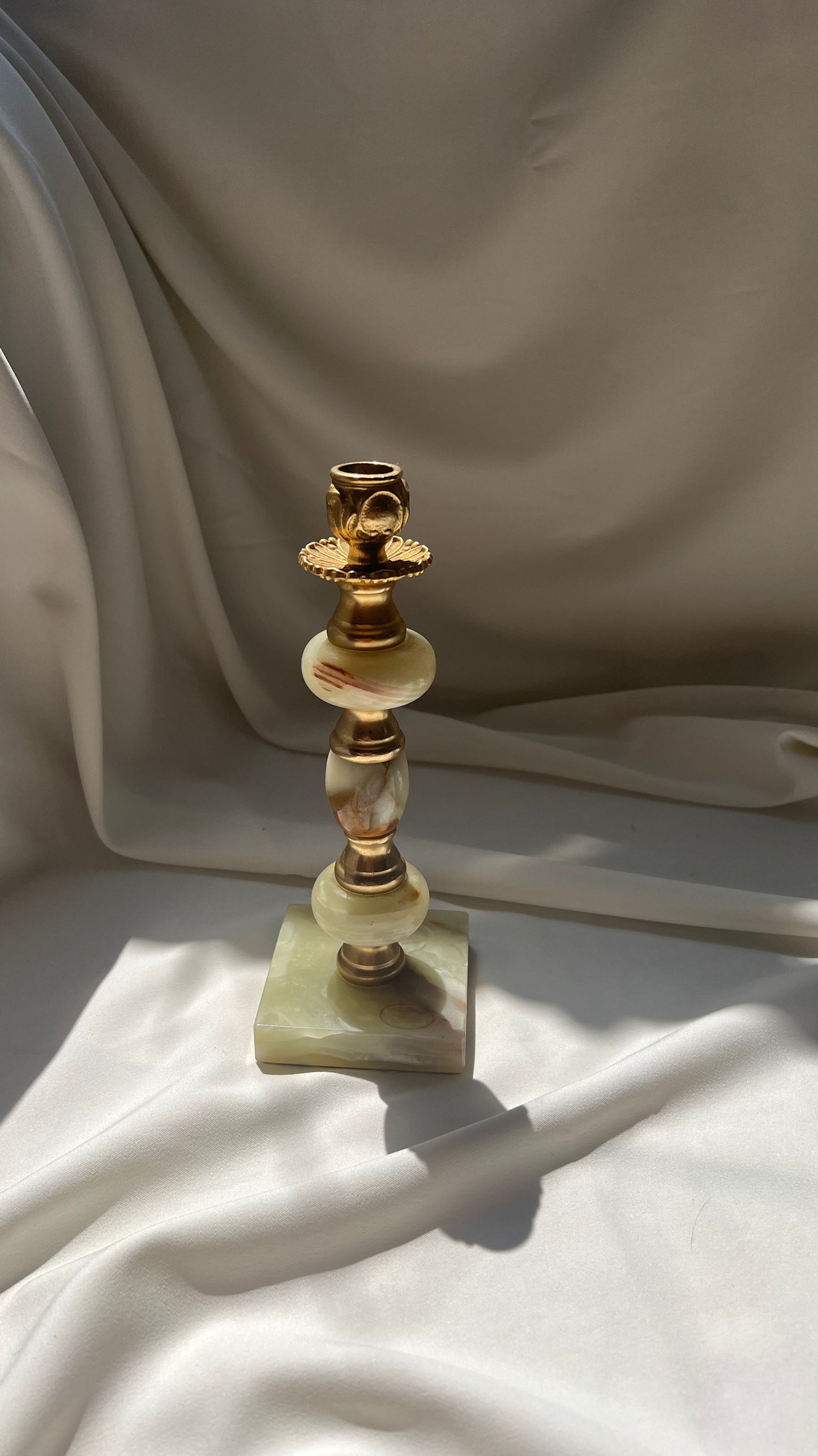 Pakistani onyx candlestick | פמוט אוניקס פקיסטני