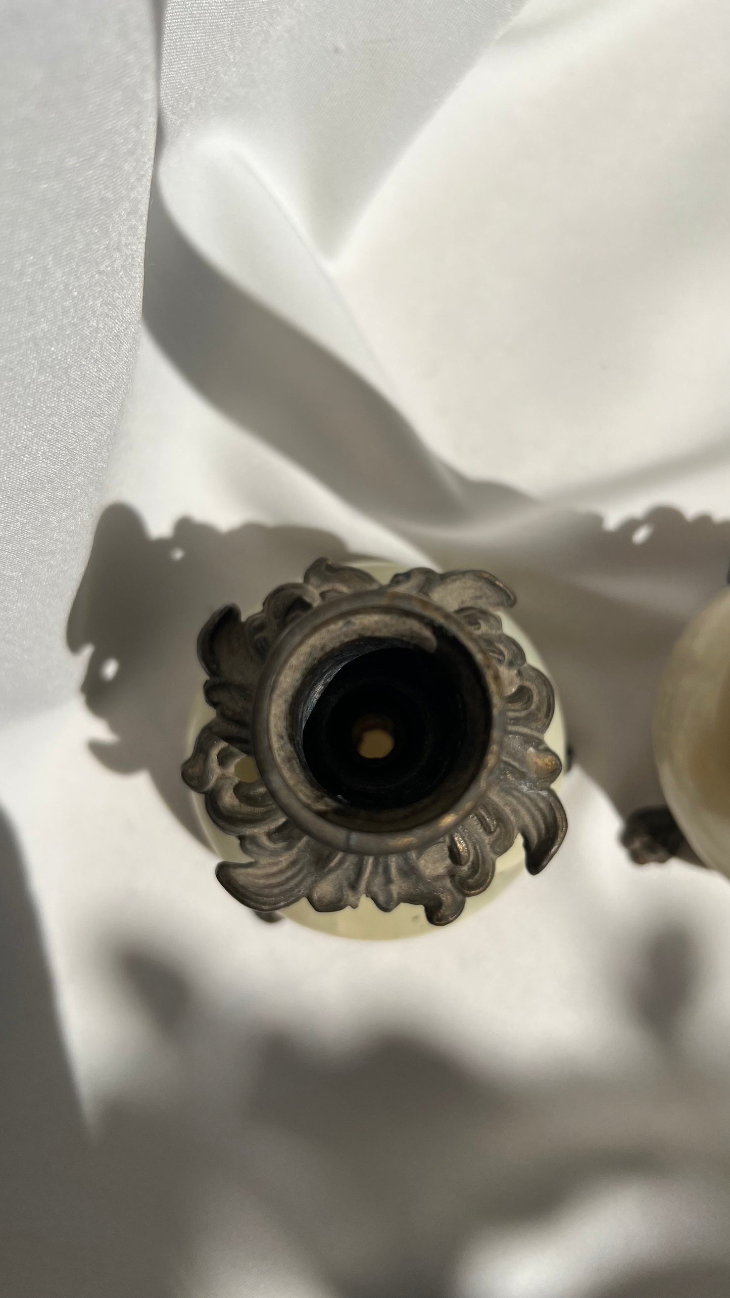 Onyx candlesticks | פמוטי אוניקס