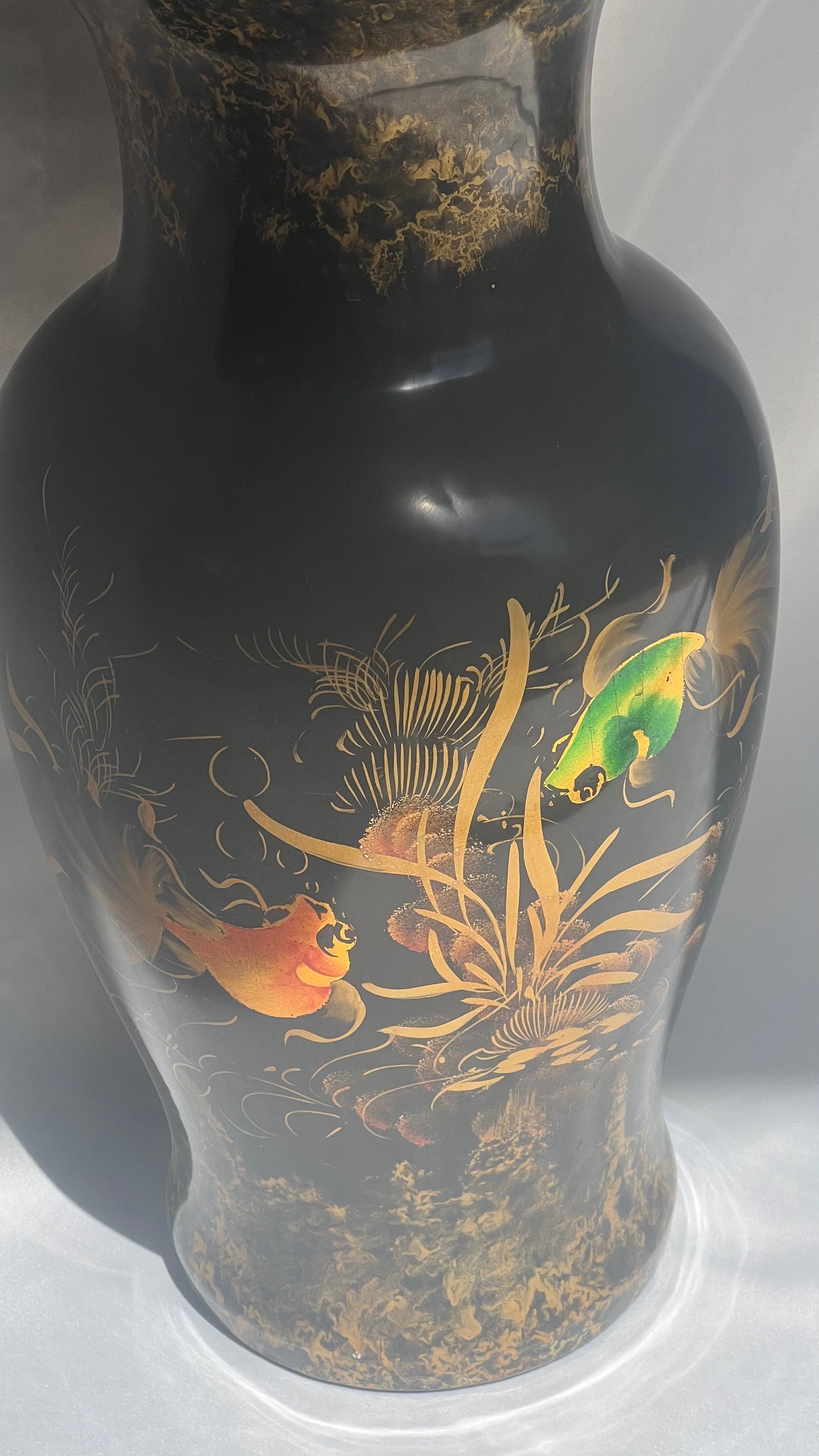 Vietnamese vase | אגרטל וייטנאמי
