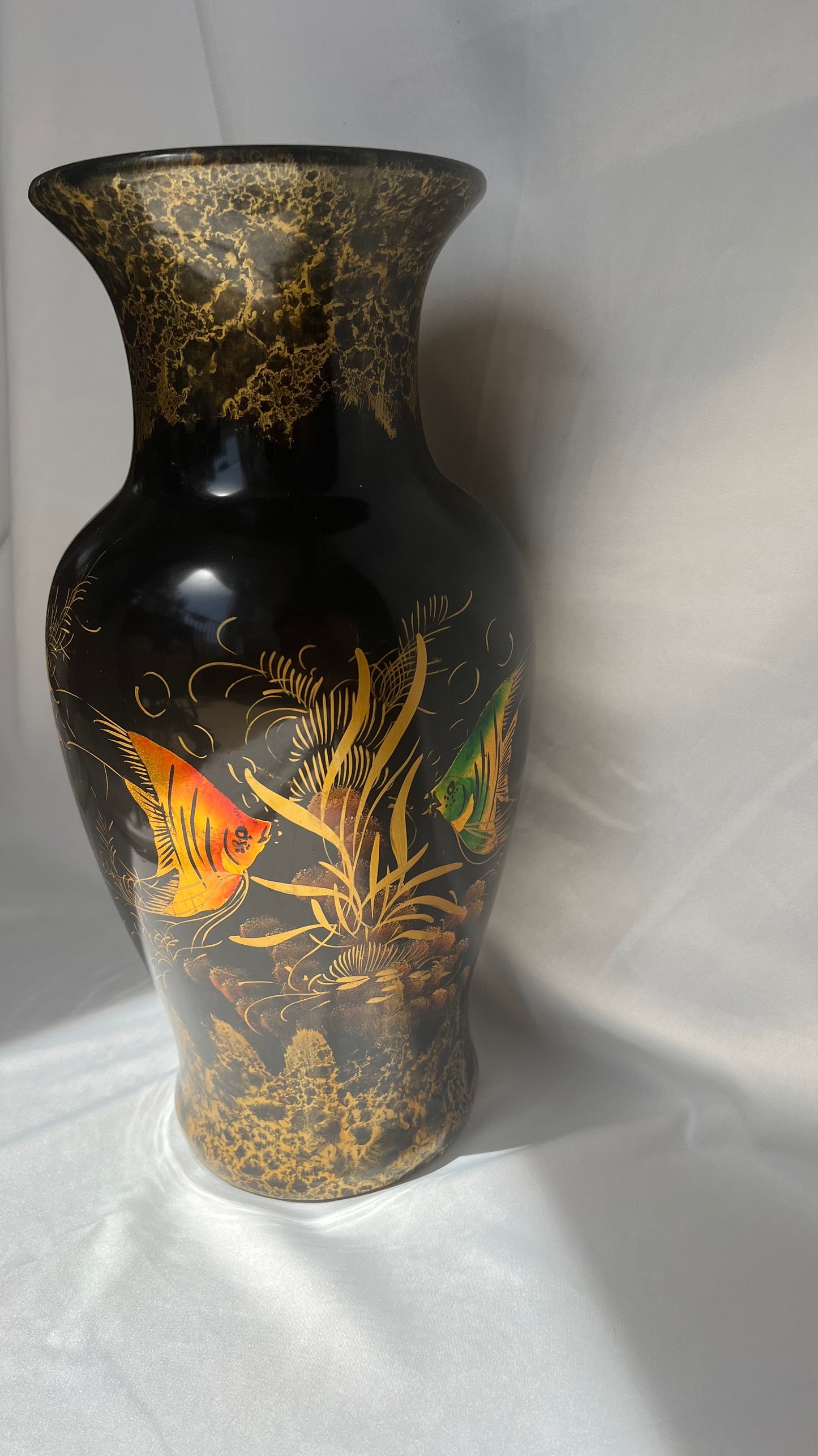 Vietnamese vase | אגרטל וייטנאמי