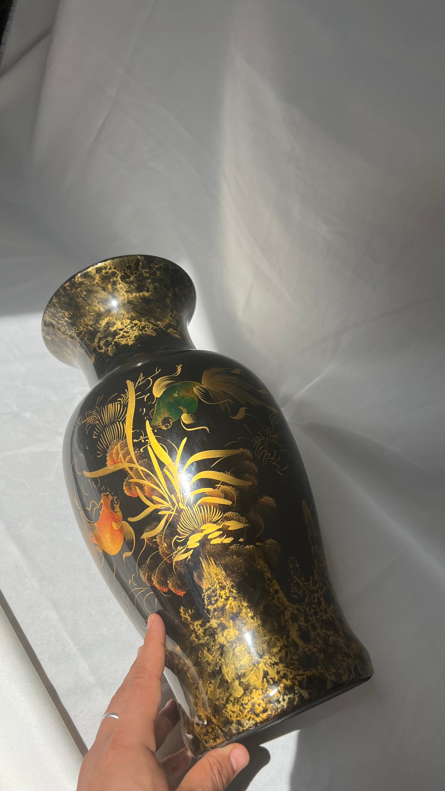Vietnamese vase | אגרטל וייטנאמי