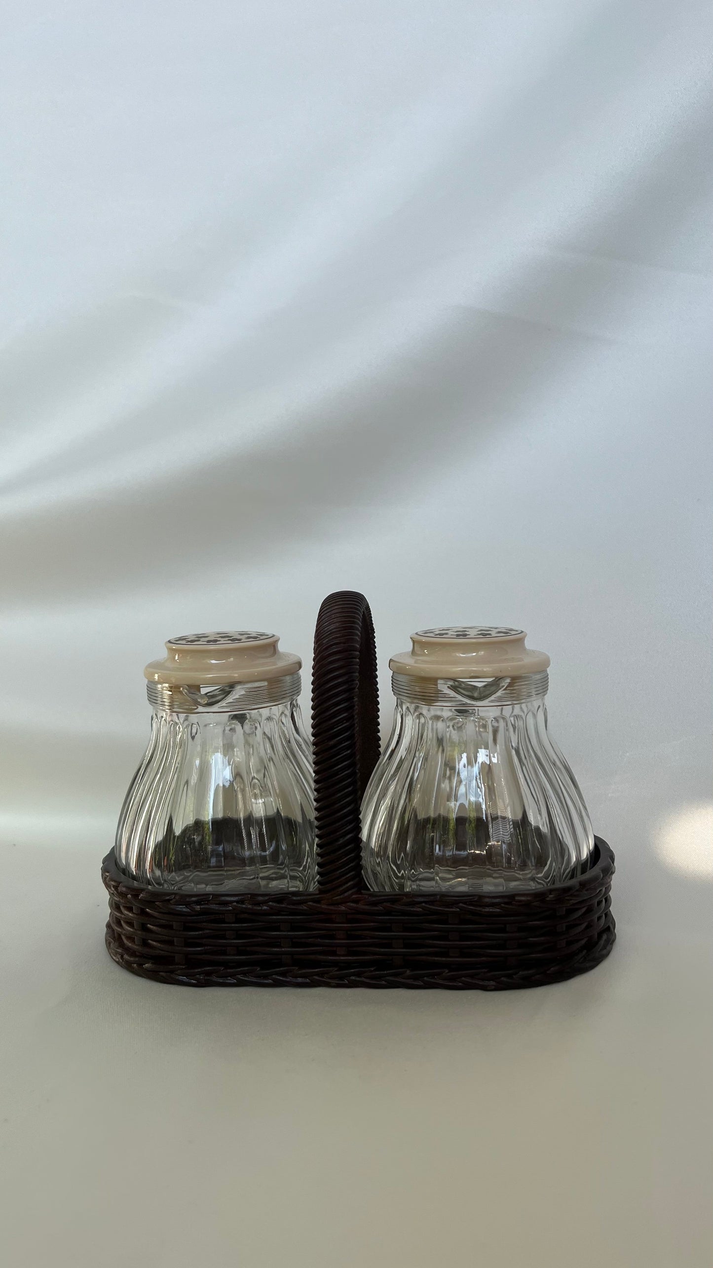 Olive Oil Dispenser | מחזיק שמנ"ז