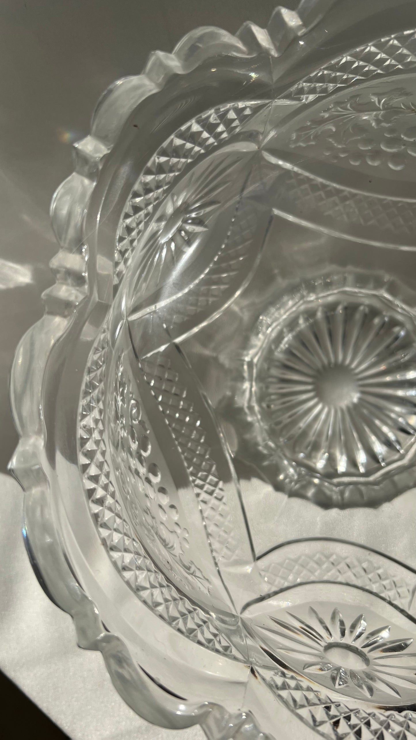 Crystal bowl | קערת קריסטל