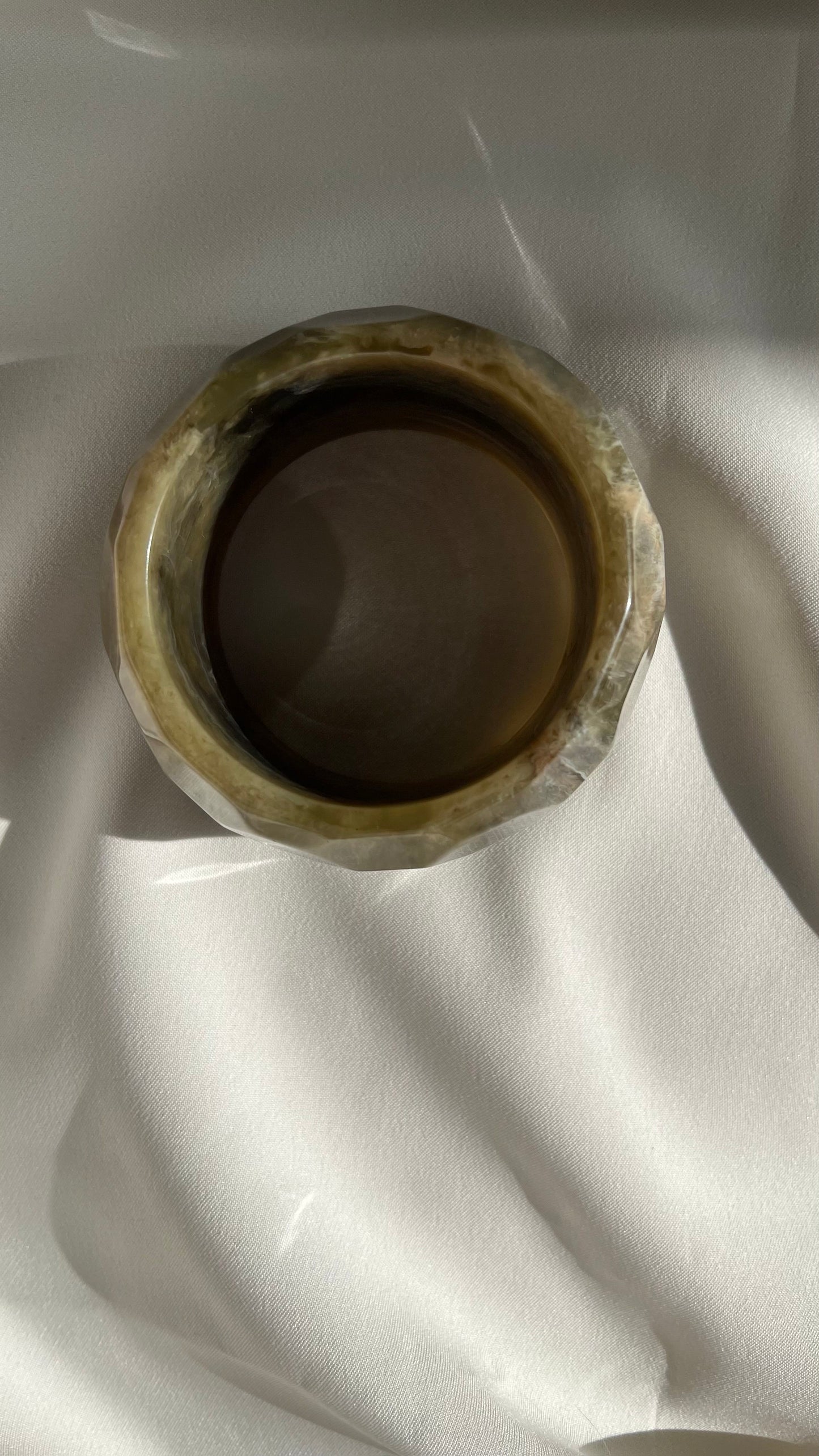 Lucite Bracelet | צמיד פלסטיק אקרילי