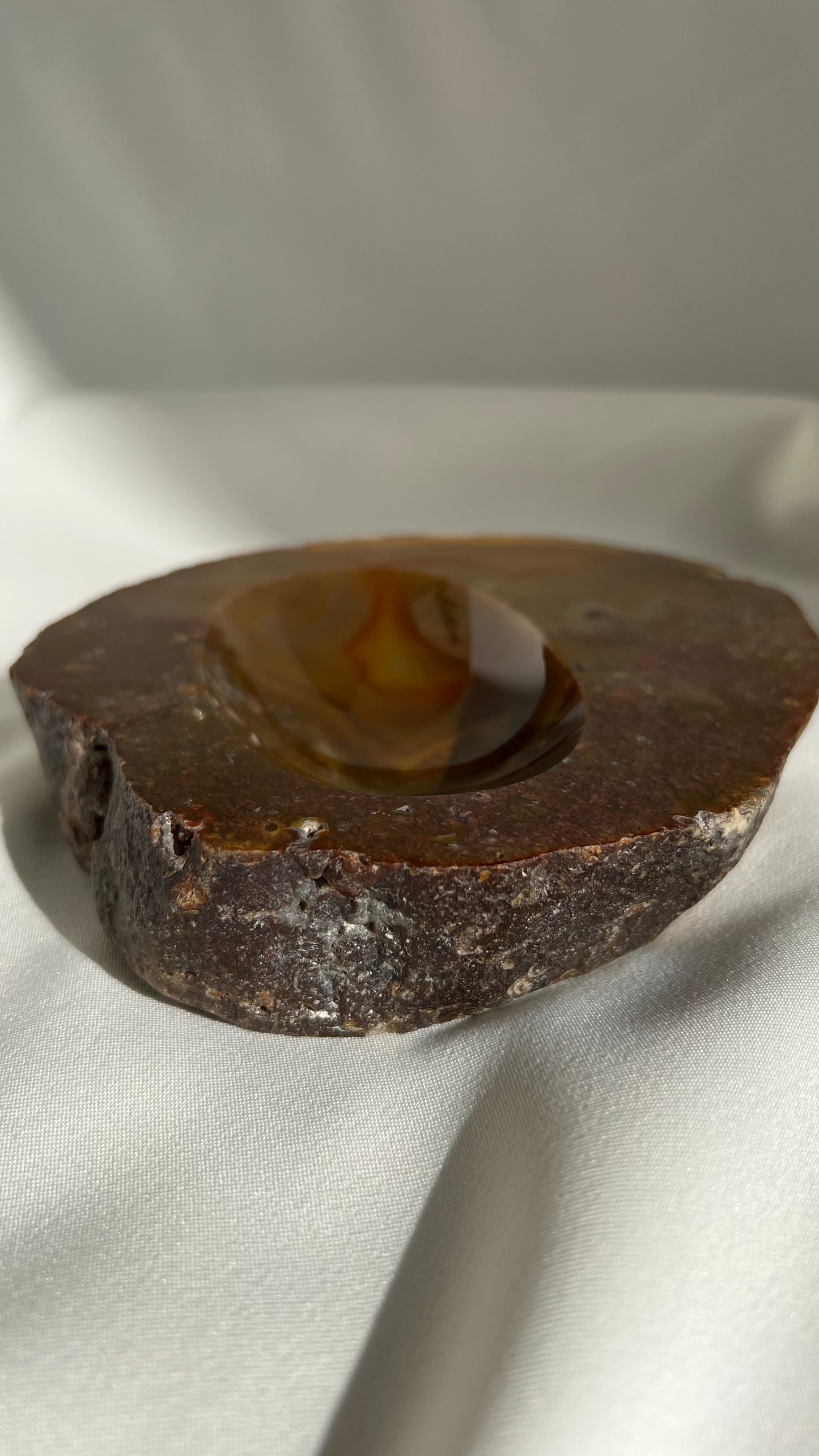 Agate crystal ashtray | מאפרת קריסטל אגת