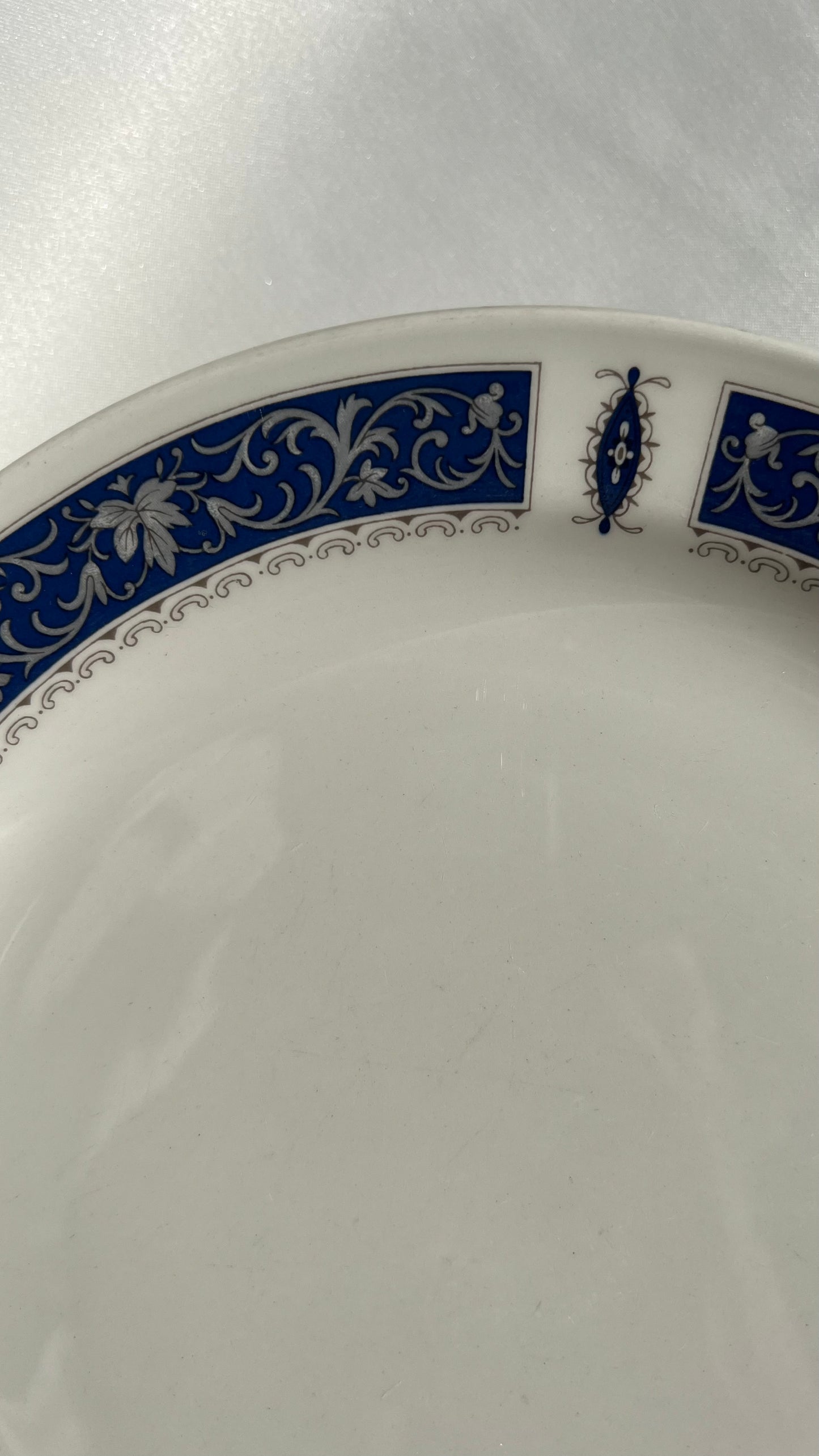 צלחות בוטיק אנגליות | English boutique plates