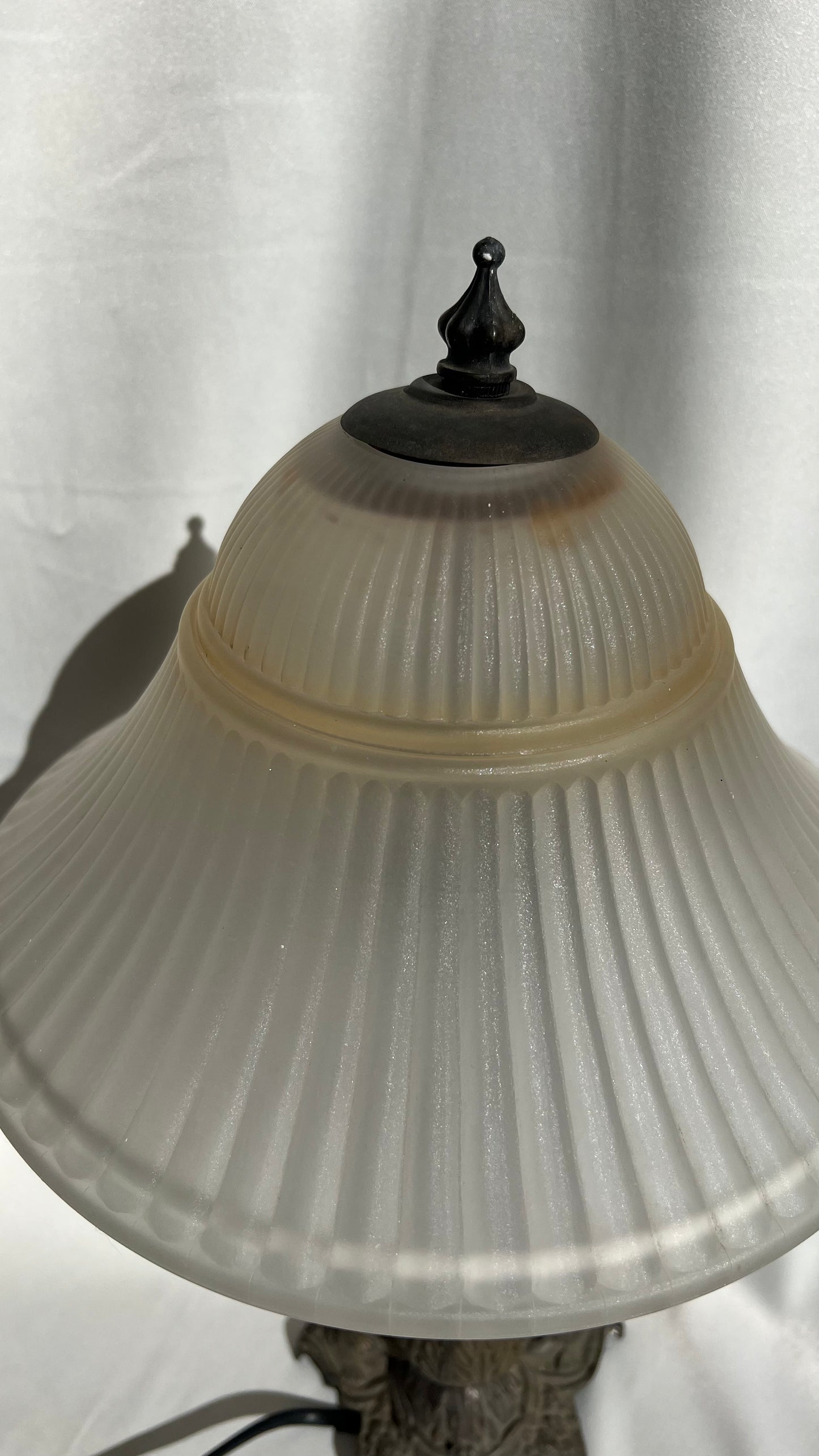 Heirloom lamp | מנורת ירושה