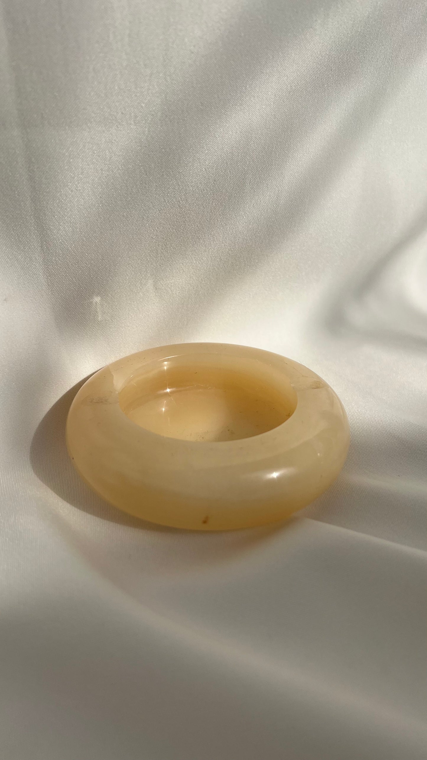 Onyx ashtray | מאפרת אוניקס