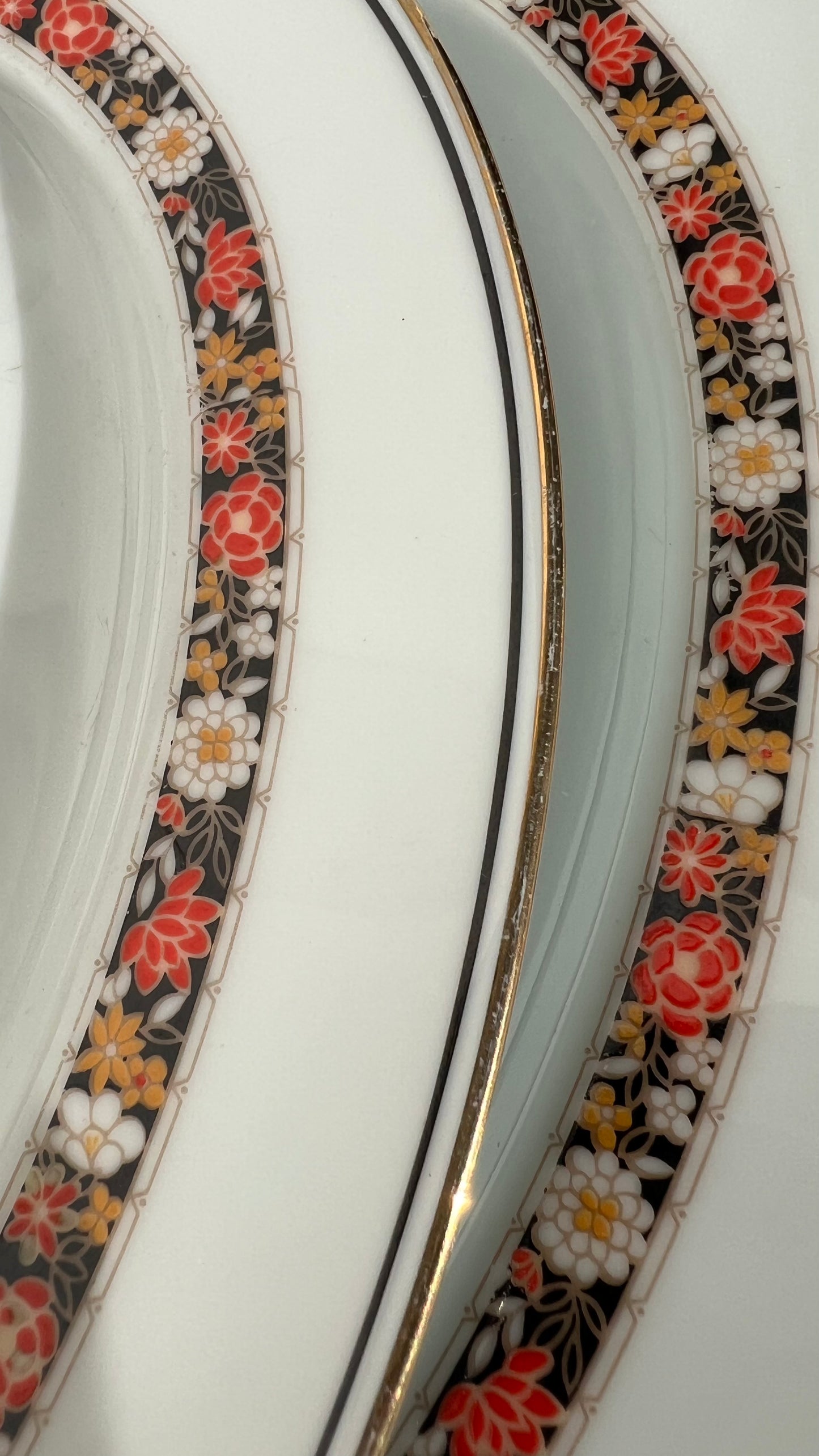 Japanese serving plates | צלחות הגשה יפניות