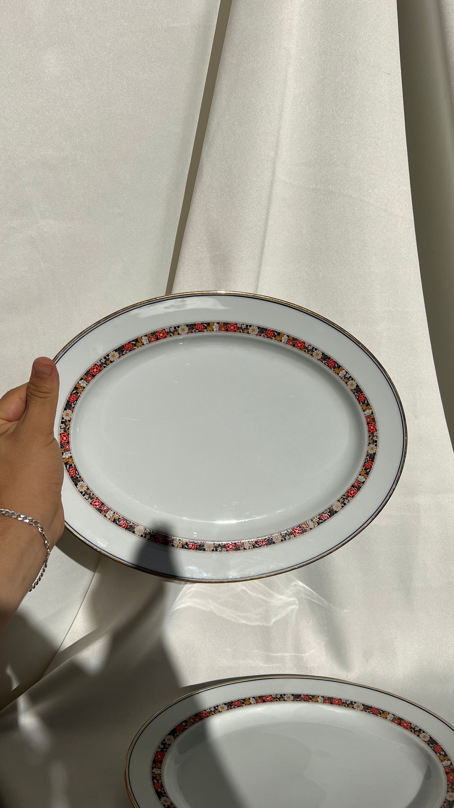 Japanese serving plates | צלחות הגשה יפניות