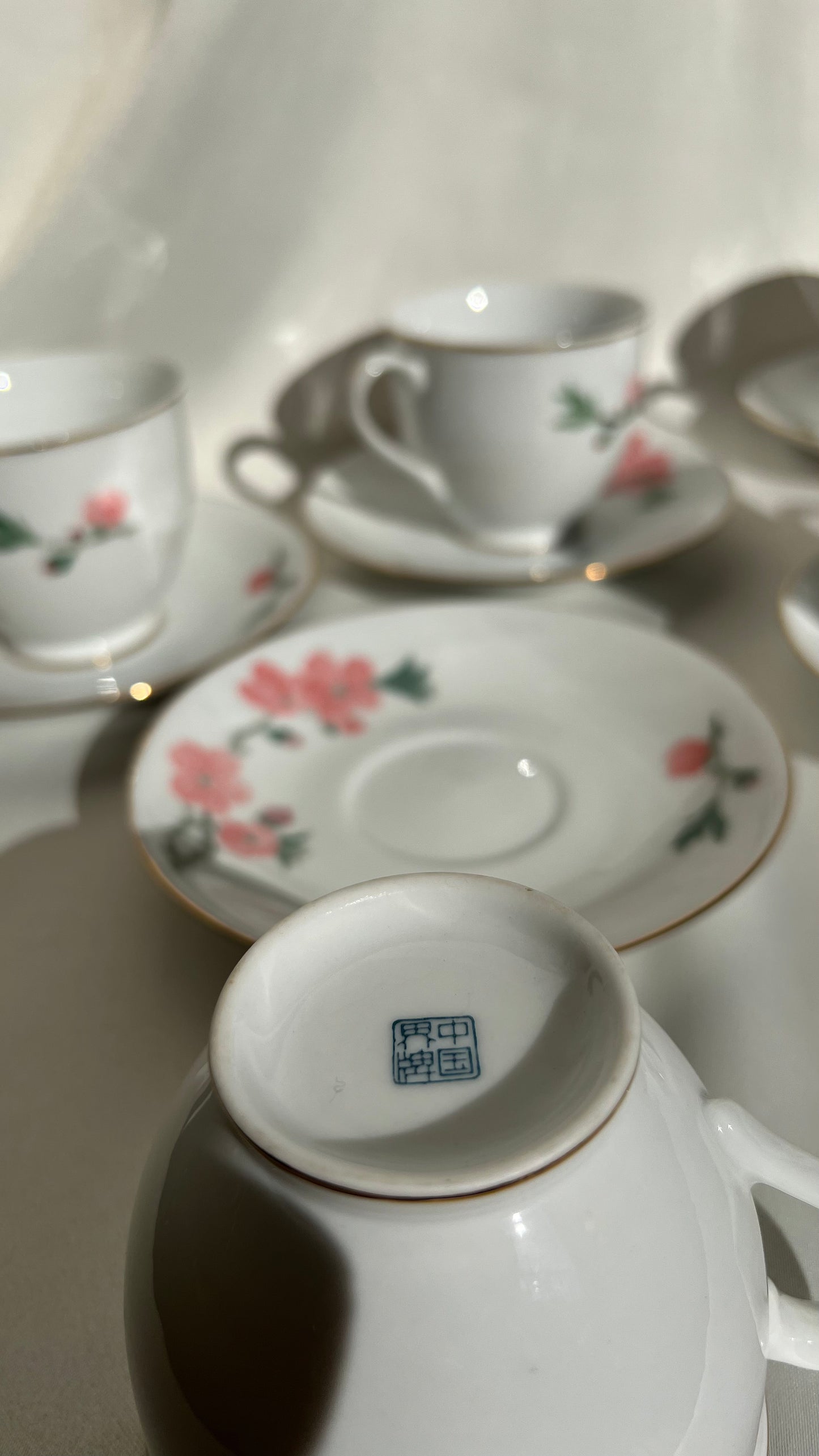 שישיית כוסות פרחוניות | Six floral cups