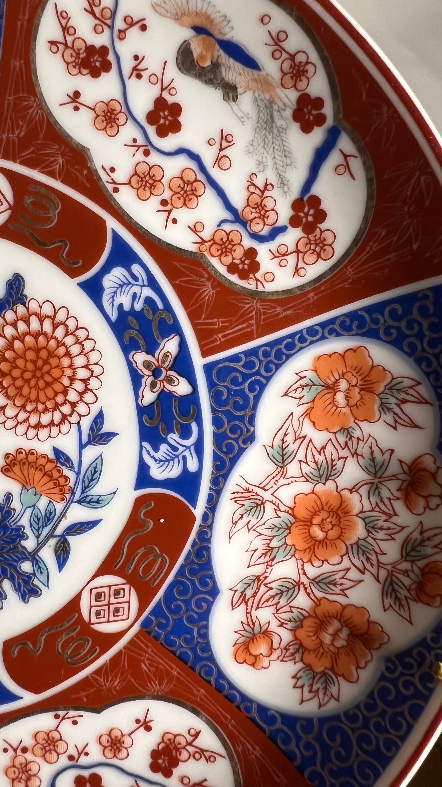 Imari hanging plate | צלחת אימרי לתלייה