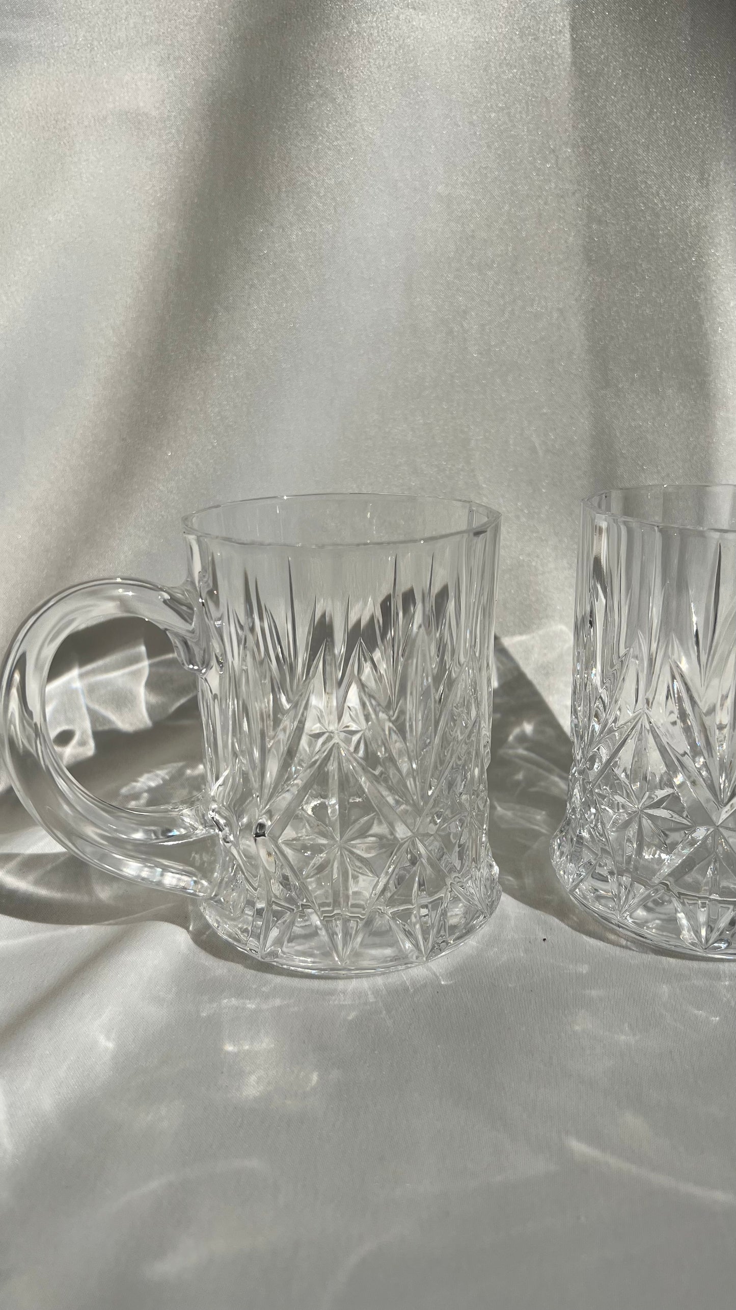 Two Crystal Glasses | זוג כוסות קריסטל