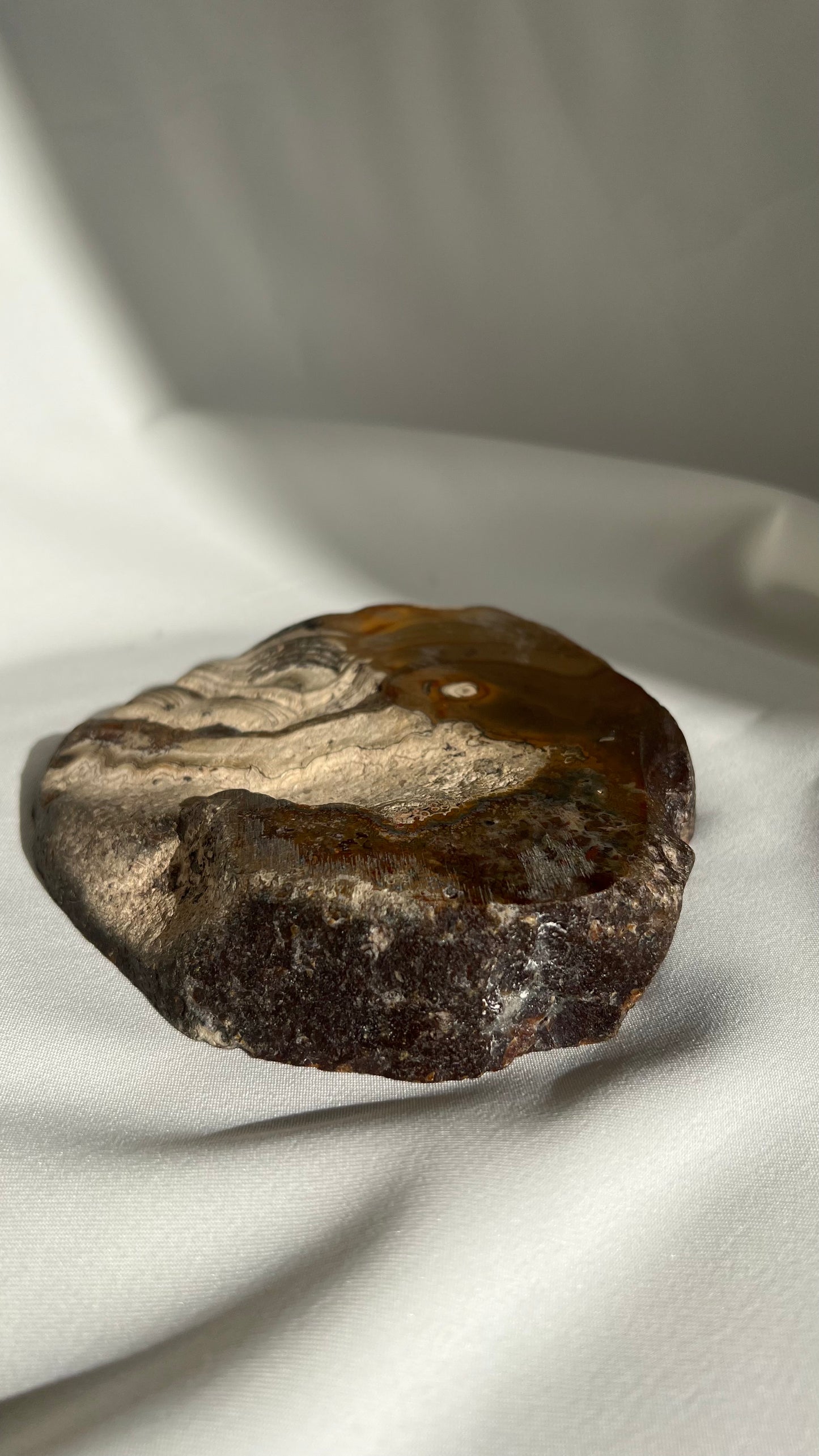 Agate crystal ashtray | מאפרת קריסטל אגת