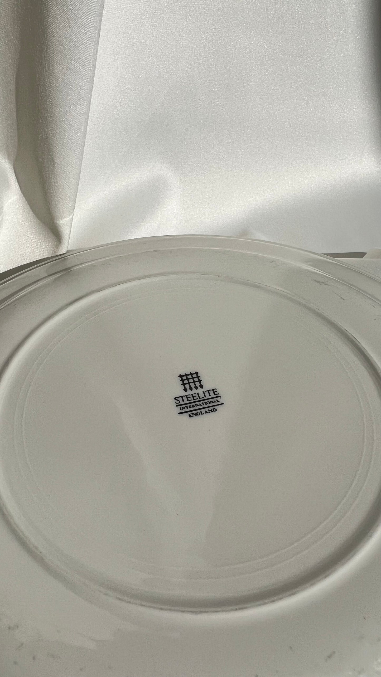 צלחות בוטיק אנגליות | English boutique plates