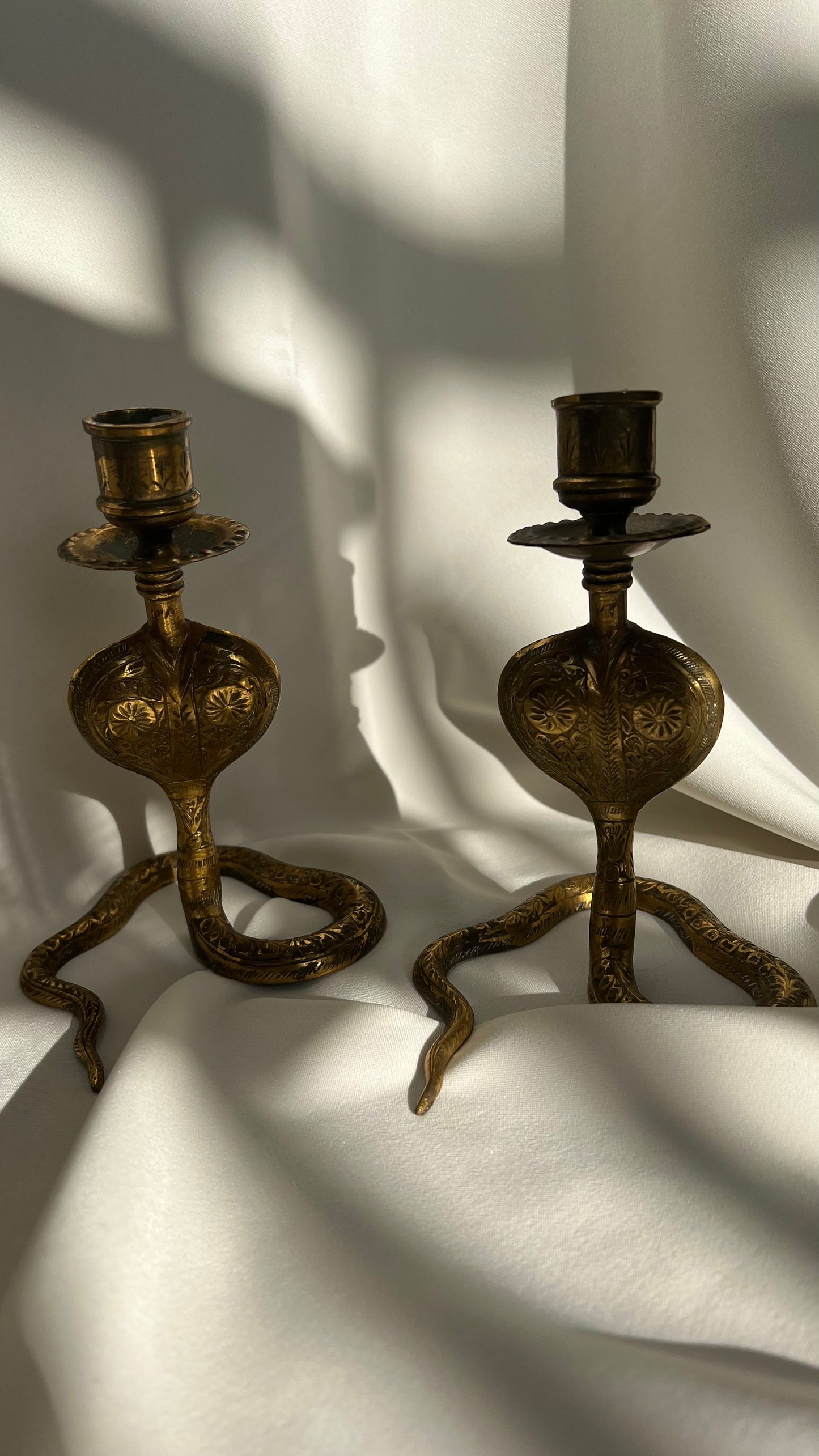 Cobra candlesticks | פמוטי קוברה