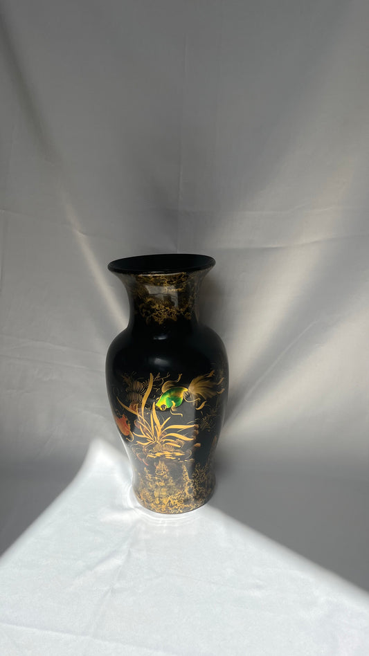 Vietnamese vase | אגרטל וייטנאמי